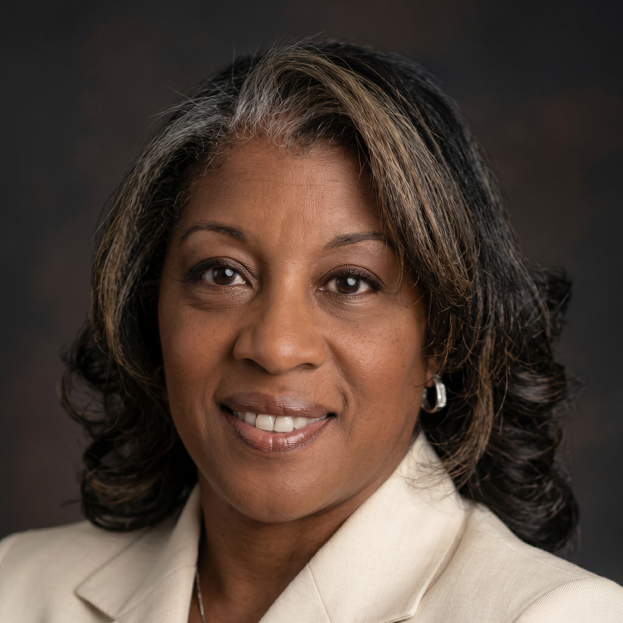 Michelle Hicks, Broker